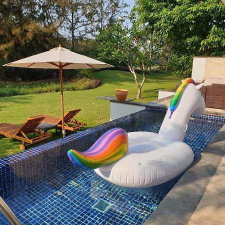Emblem Sea 2 Bedroom Villas 다낭 외부 사진